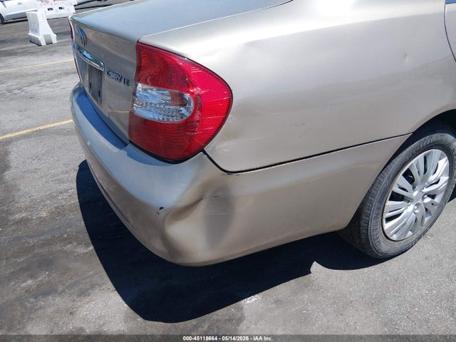 45118664 :رقم المزاد ، 4T1BE32K13U668344 vin ، 2003 Toyota Camry Le مزاد بيع