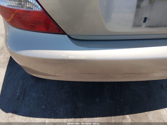 45118664 :رقم المزاد ، 4T1BE32K13U668344 vin ، 2003 Toyota Camry Le مزاد بيع
