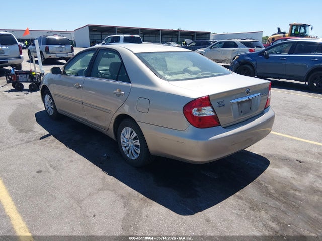 45118664 :رقم المزاد ، 4T1BE32K13U668344 vin ، 2003 Toyota Camry Le مزاد بيع