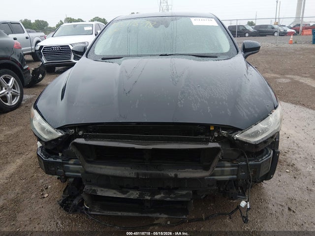 45118718 :رقم المزاد ، 3FA6P0T91LR108797 vin ، 2020 Ford Fusion Se مزاد بيع
