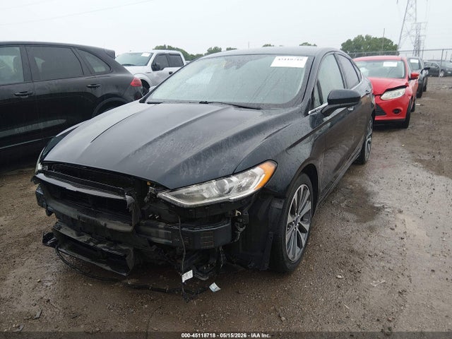 45118718 :رقم المزاد ، 3FA6P0T91LR108797 vin ، 2020 Ford Fusion Se مزاد بيع