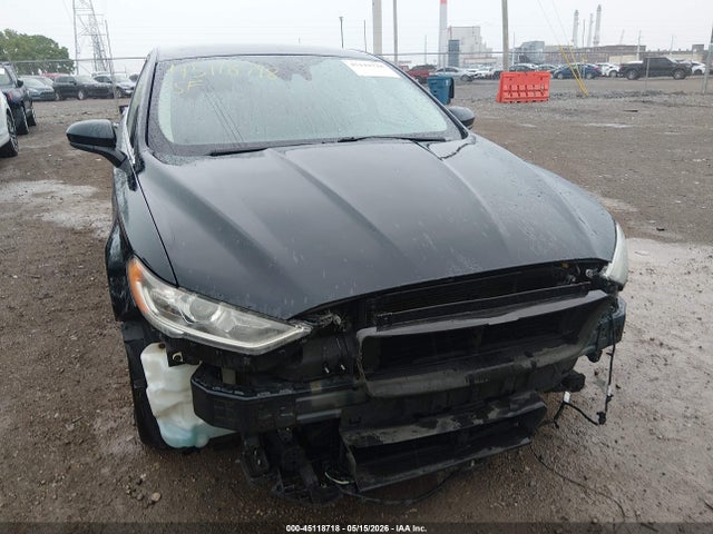 45118718 :رقم المزاد ، 3FA6P0T91LR108797 vin ، 2020 Ford Fusion Se مزاد بيع
