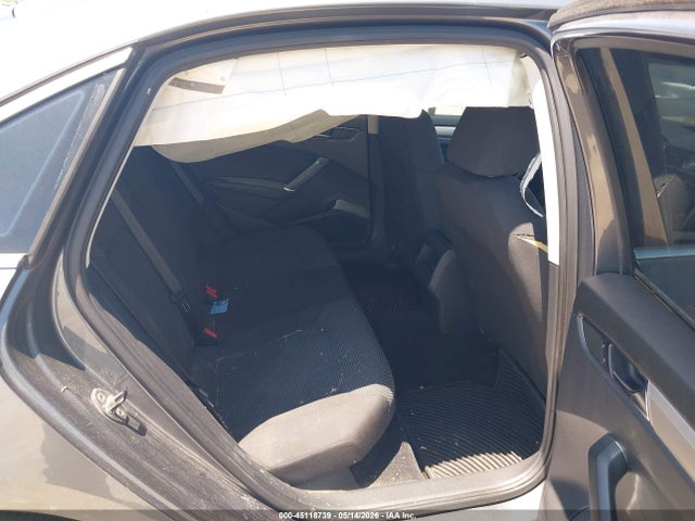 Продажа на аукционе авто 2017 Volkswagen Passat 1.8t S, vin: 1VWAT7A3XHC056726, номер лота: 45118739