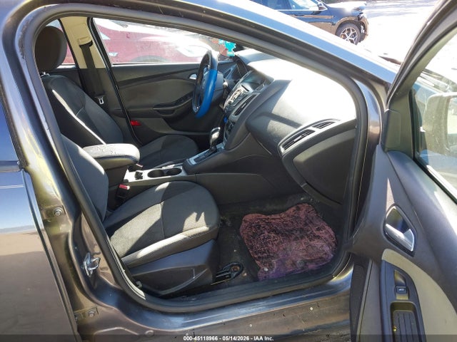 1FADP3F24EL368233 Ford FOCUS SE