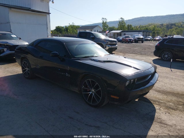 45118992 :رقم المزاد ، 2B3CJ7DW0AH283418 vin ، 2010 Dodge Challenger Srt8 مزاد بيع