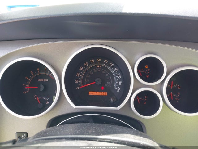 45119007 :رقم المزاد ، 5TDZY5G17ES051141 vin ، 2014 Toyota Sequoia Sr5 5.7l V8 مزاد بيع