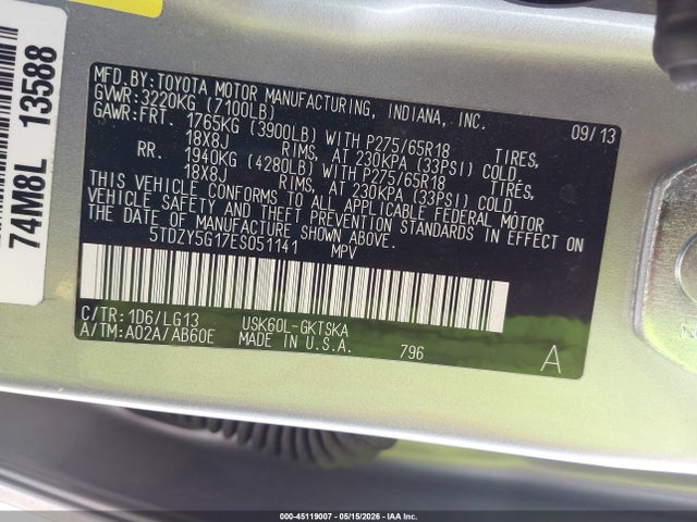 45119007 :رقم المزاد ، 5TDZY5G17ES051141 vin ، 2014 Toyota Sequoia Sr5 5.7l V8 مزاد بيع