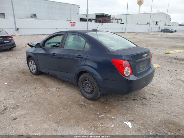 Продажа на аукционе авто 2015 Chevrolet Sonic Ls Auto, vin: 1G1JA5SH4F4181650, номер лота: 45119092