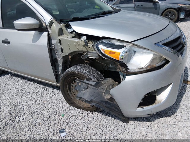 2018 Nissan Versa 1.6 S+ მანქანა იყიდება აუქციონზე, vin: 3N1CN7AP7JL835944, აუქციონის ნომერი: 45119129