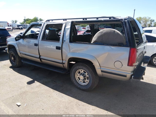 Продаж на аукціоні авто 1999 Chevrolet Suburban 2500, vin: 3GNGK26J0XG117529, номер лоту: 45119164