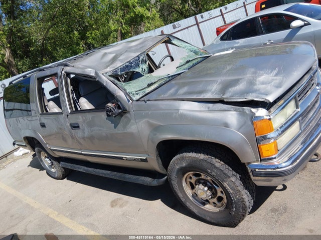 Продаж на аукціоні авто 1999 Chevrolet Suburban 2500, vin: 3GNGK26J0XG117529, номер лоту: 45119164