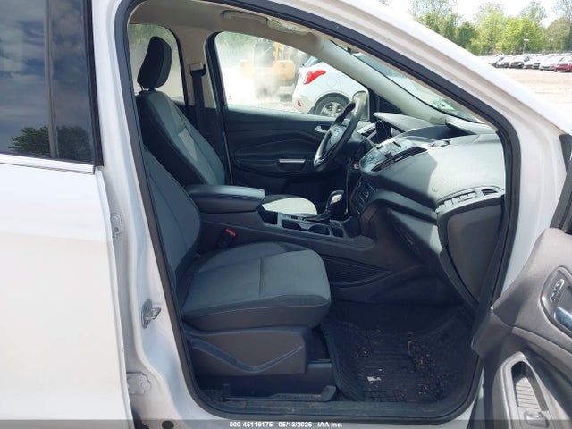 Продажа на аукционе авто 2018 Ford Escape Se, vin: 1FMCU9GD4JUA43972, номер лота: 45119175