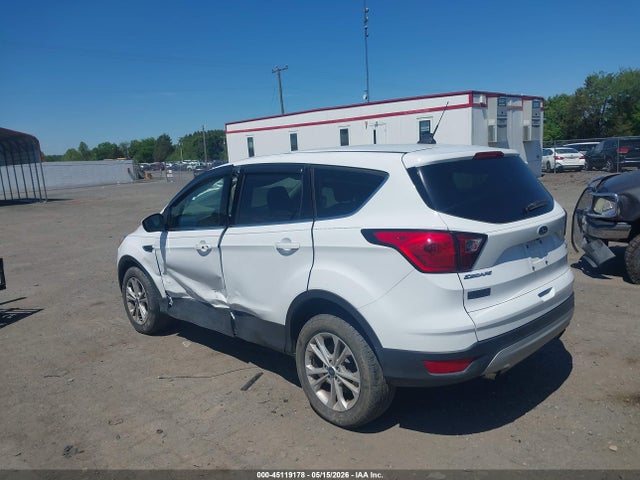 Продажа на аукционе авто 2019 Ford Escape Se, vin: 1FMCU9GD9KUA01198, номер лота: 45119178