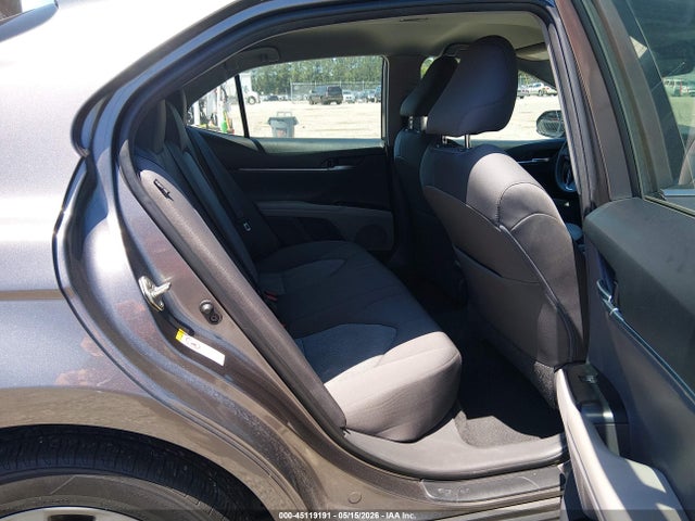 4T1B11HKXJU677371 Toyota CAMRY LE