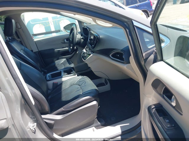 Продаж на аукціоні авто 2022 Chrysler Pacifica Touring L, vin: 2C4RC1BG1NR118098, номер лоту: 45119208