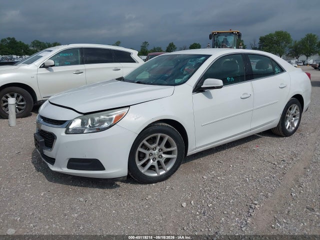 Chevrolet MALIBU 1LT 2015 1G11C5SL6FU126681 Image 2