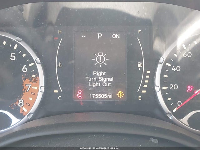 ZACCJABT2FPB37466 Jeep Renegade Latitude