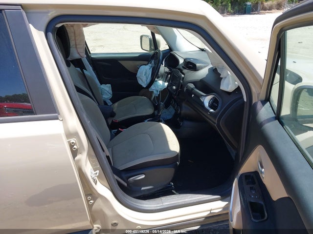 ZACCJABT2FPB37466 Jeep Renegade Latitude