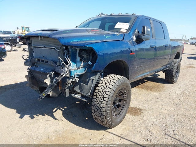 3C6UR5NL6PG617066 RAM 2500 Laramie 4x4 6&#039;4 Box