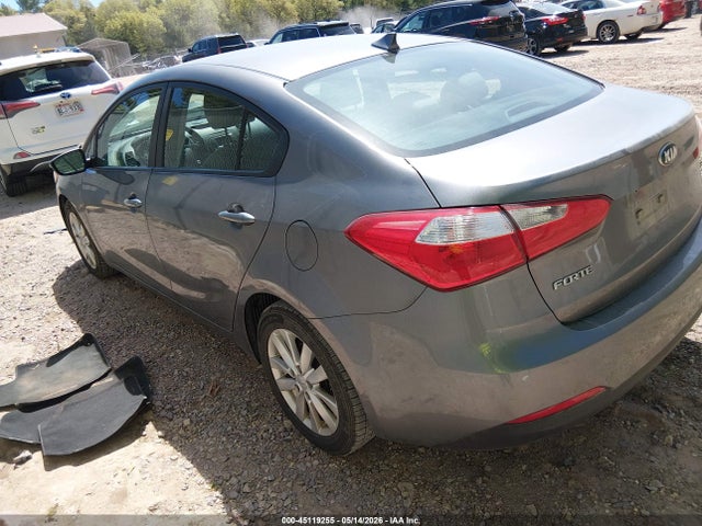 Продажа на аукционе авто 2016 Kia Forte Lx, vin: KNAFX4A69G5455987, номер лота: 45119255
