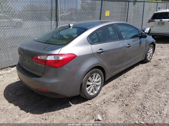 Продажа на аукционе авто 2016 Kia Forte Lx, vin: KNAFX4A69G5455987, номер лота: 45119255