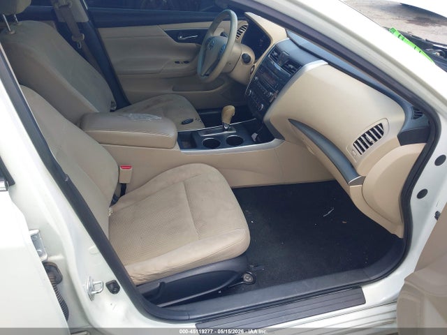 Продажа на аукционе авто 2015 Nissan Altima 2.5 S, vin: 1N4AL3AP6FC475402, номер лота: 45119277