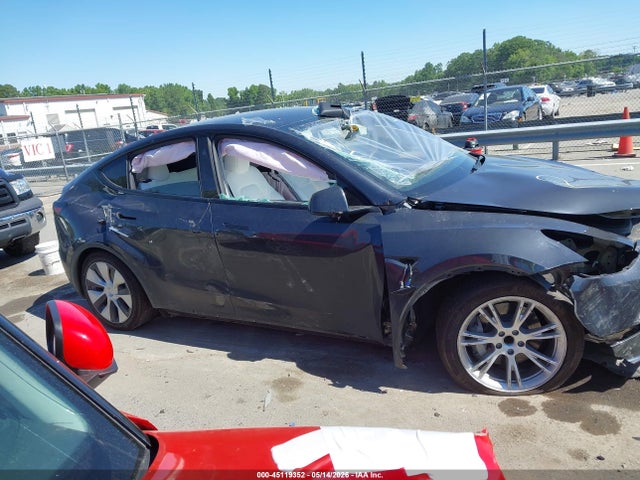 Aukcja sprzedaży 2024 Tesla Model Y Long Range Single Motor Rear-wheel Drive/rwd, vin: 7SAYGDED9RF015101, numer aukcji: 45119352