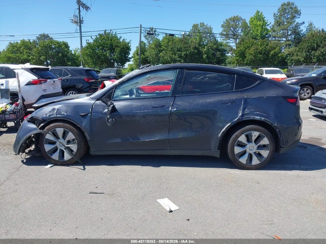 Aukcja sprzedaży 2024 Tesla Model Y Long Range Single Motor Rear-wheel Drive/rwd, vin: 7SAYGDED9RF015101, numer aukcji: 45119352
