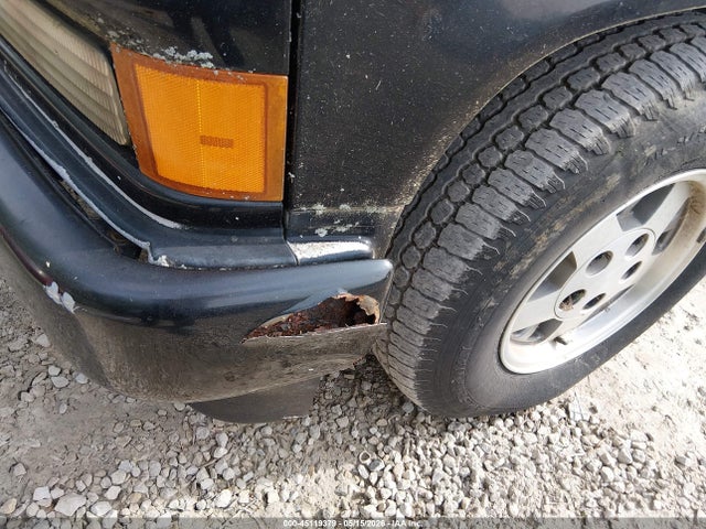 45119379 :رقم المزاد ، 1GNEC16K9RJ413139 vin ، 1994 Chevrolet Suburban C1500 مزاد بيع