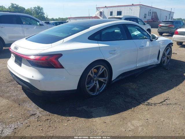 Продаж на аукціоні авто 2022 Audi E-tron Gt Premium Plus Quattro, vin: WAUFJBFW4N7006751, номер лоту: 45119380