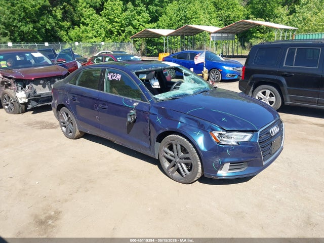Aukcja sprzedaży 2018 Audi A3 2.0t Premium/2.0t Tech Premium, vin: WAUB8GFF0J1060813, numer aukcji: 45119394