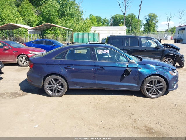 Aukcja sprzedaży 2018 Audi A3 2.0t Premium/2.0t Tech Premium, vin: WAUB8GFF0J1060813, numer aukcji: 45119394