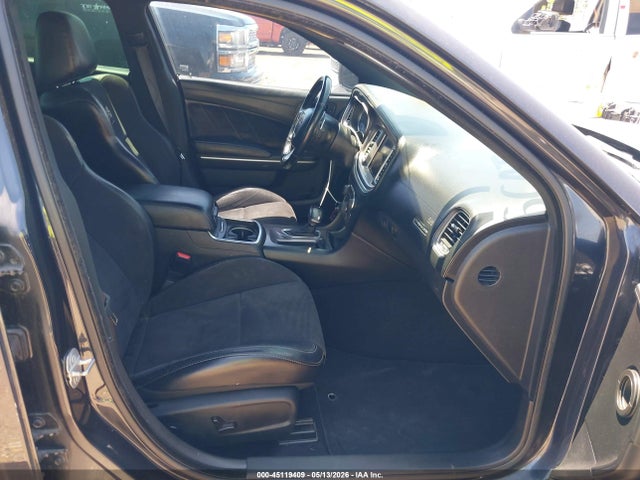 45119409 :رقم المزاد ، 2C3CDXGJXKH671686 vin ، 2019 Dodge Charger Scat Pack Rwd مزاد بيع