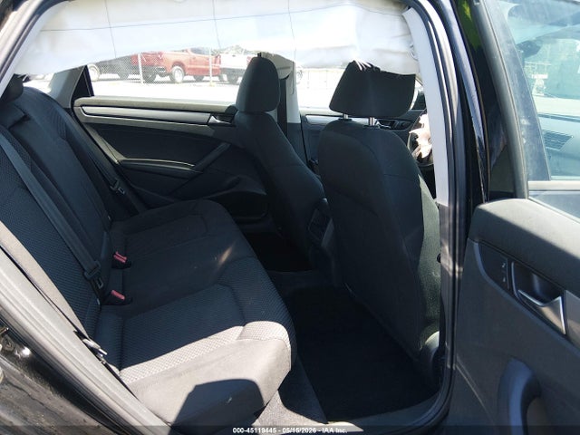 Aukcja sprzedaży 2015 Volkswagen Passat 1.8t S, vin: 1VWAT7A33FC045628, numer aukcji: 45119445