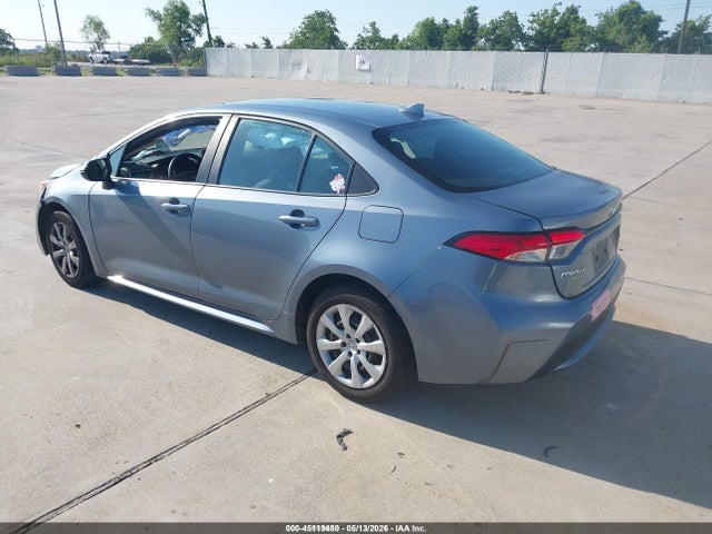 Продажа на аукционе авто 2022 Toyota Corolla Le, vin: 5YFEPMAE1NP332822, номер лота: 45119480