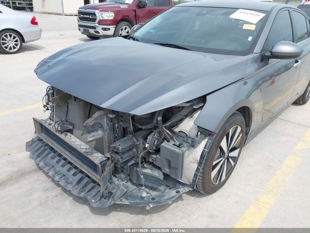 Продаж на аукціоні авто 2021 Nissan Altima Sv Fwd, vin: 1N4BL4DV2MN401979, номер лоту: 45119529