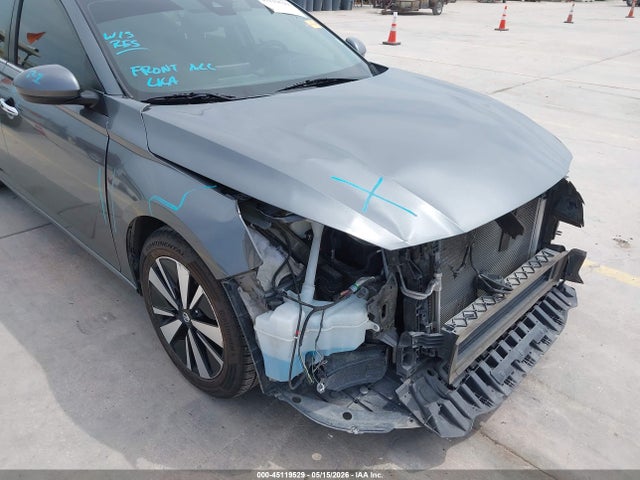 Продаж на аукціоні авто 2021 Nissan Altima Sv Fwd, vin: 1N4BL4DV2MN401979, номер лоту: 45119529