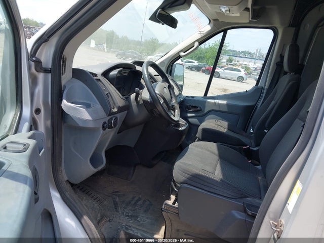 1FTNR1CM2FKA85288 Ford Transit-250