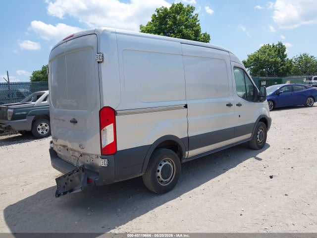 1FTNR1CM2FKA85288 Ford Transit-250