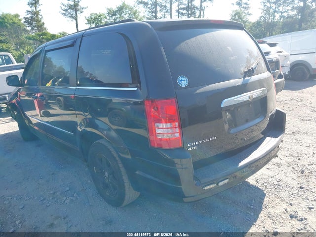 2010 Chrysler Town & Country Touring Plus მანქანა იყიდება აუქციონზე, vin: 2A4RR8DX7AR320713, აუქციონის ნომერი: 45119673