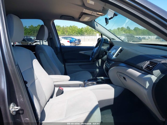 Продажа на аукционе авто 2017 Honda Pilot Lx, vin: 5FNYF6H12HB039512, номер лота: 45119704