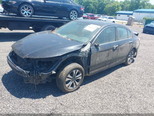 45119711 :رقم المزاد ، 1HGCR2F33FA239904 vin ، 2015 Honda Accord Lx مزاد بيع