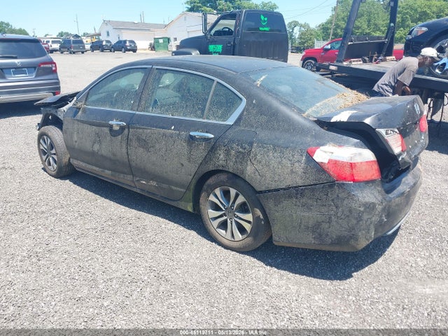 45119711 :رقم المزاد ، 1HGCR2F33FA239904 vin ، 2015 Honda Accord Lx مزاد بيع