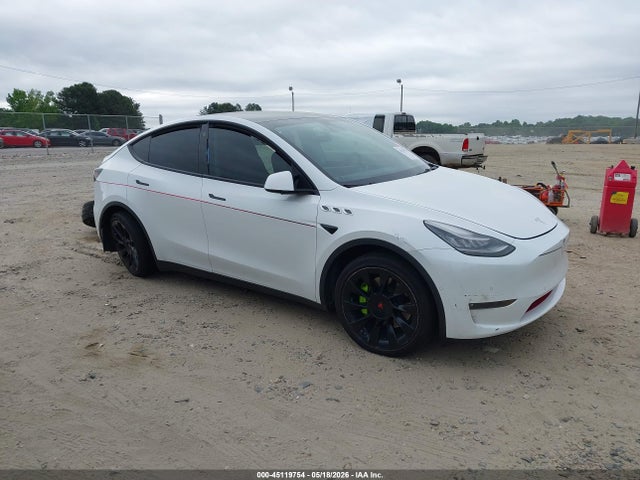 Продаж на аукціоні авто 2021 Tesla Model Y Long Range Dual Motor All-wheel Drive, vin: 5YJYGDEE1MF157165, номер лоту: 45119754