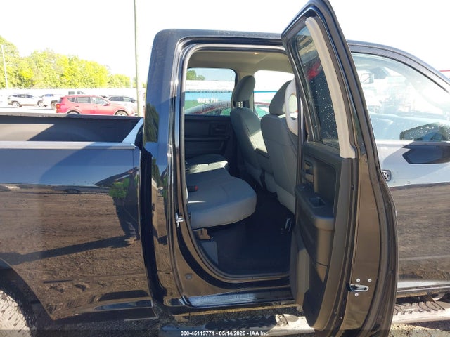 Продажа на аукционе авто 2019 Ram 1500 Classic Tradesman  4x2 6'4 Box, vin: 1C6RR6FG3KS667664, номер лота: 45119771