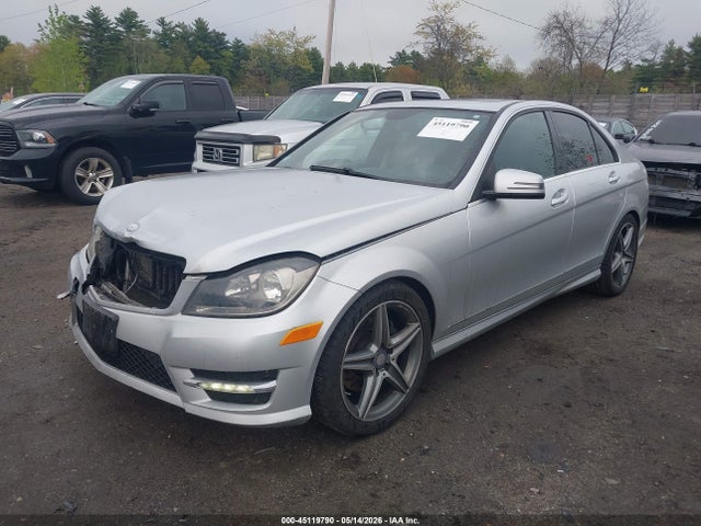 Продаж на аукціоні авто 2014 Mercedes-benz C 300 Luxury 4matic/sport 4matic, vin: WDDGF8AB7EG236127, номер лоту: 45119790