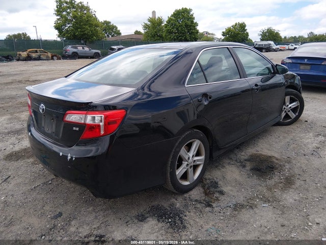 4T1BF1FK5EU313837 Toyota CAMRY SE
