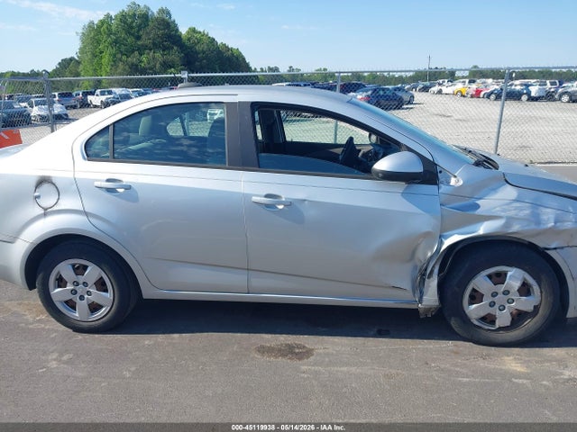 45119938 :رقم المزاد ، 1G1JA5SH3F4216890 vin ، 2015 Chevrolet Sonic Ls Auto مزاد بيع