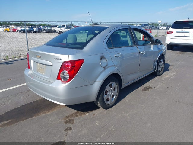 45119938 :رقم المزاد ، 1G1JA5SH3F4216890 vin ، 2015 Chevrolet Sonic Ls Auto مزاد بيع