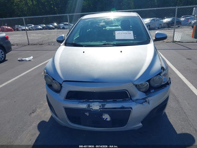 45119938 :رقم المزاد ، 1G1JA5SH3F4216890 vin ، 2015 Chevrolet Sonic Ls Auto مزاد بيع